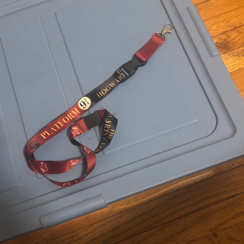 Red and Black Platform 9 3/4 Lanyard